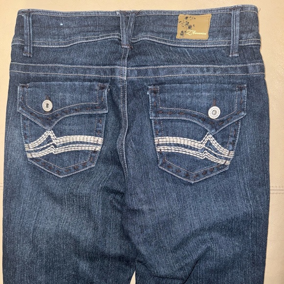 Z. Cavaricci 32” Dark Wash Denim Bootcut Jeans Size 8. - Picture 11 of 17